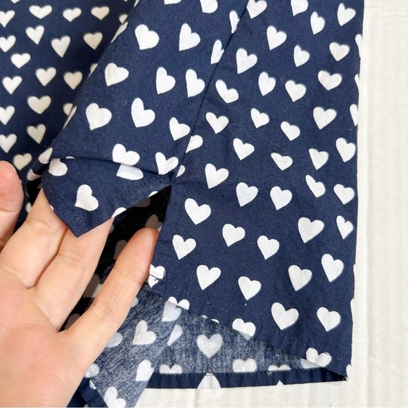 Draper James Blue White Hearts Cloister Blouse Size 8 Flutter Sleeves - Picture 16 of 16